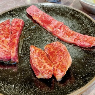 神戸元町 炭火焼肉 くにきや タバコの吸えるお店 Umanma