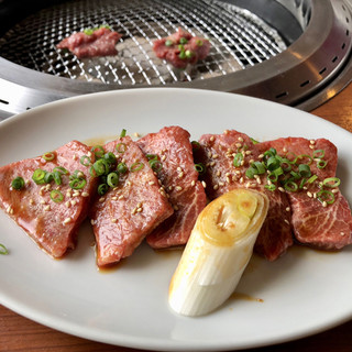炭火焼肉 春香苑 南一番町店 タバコの吸えるお店 Umanma